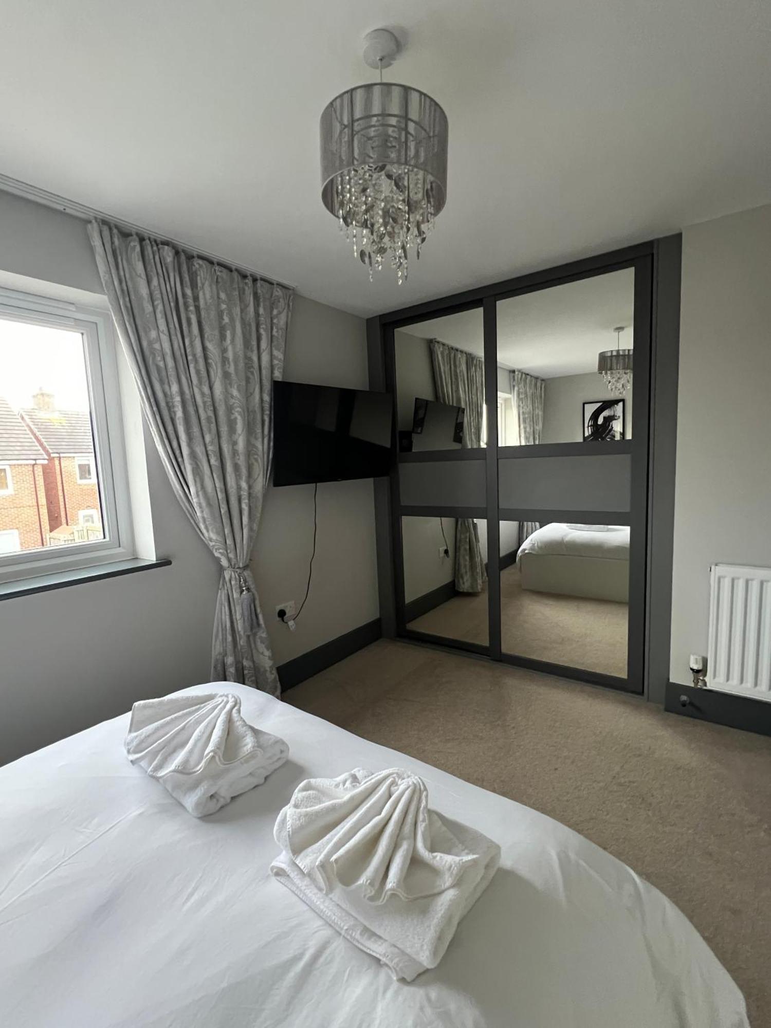 Luxury Durham Home In Dh1, Free Parking, No Fees Exteriér fotografie